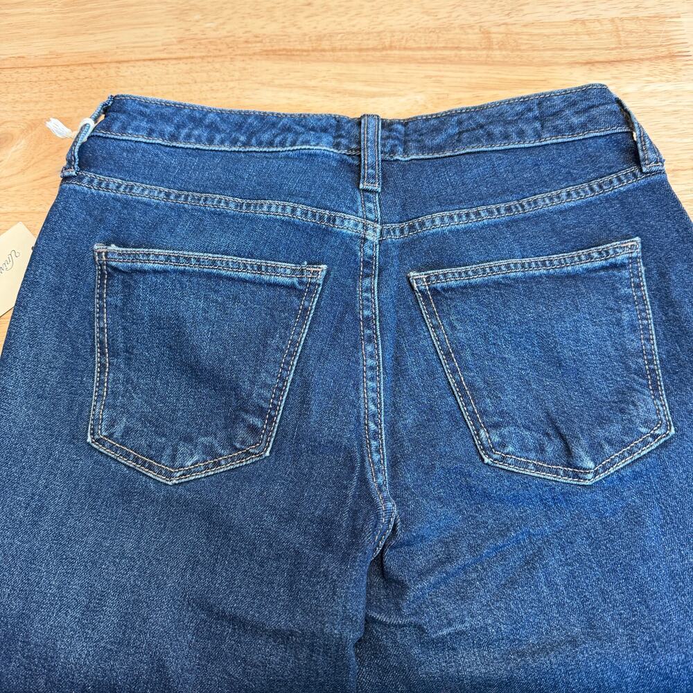 Universal Thread Women's Dark Wash High-Rise Cropped Jeans - Size 2 - NWT - Picture 7 of 12